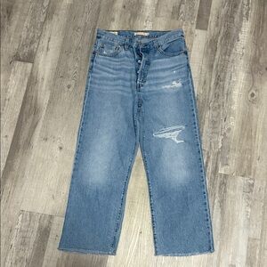 Levi's Light Blue Relaxed Women's Jeans